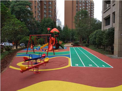 地質(zhì)家園小區(qū)游樂設(shè)備案例