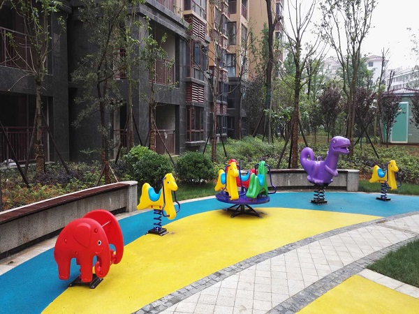 長沙飛友康體設(shè)備有限公司,銷售湖南戶外健身器材,小區(qū)健身器材,長沙兒童游樂設(shè)施,長沙滑滑梯