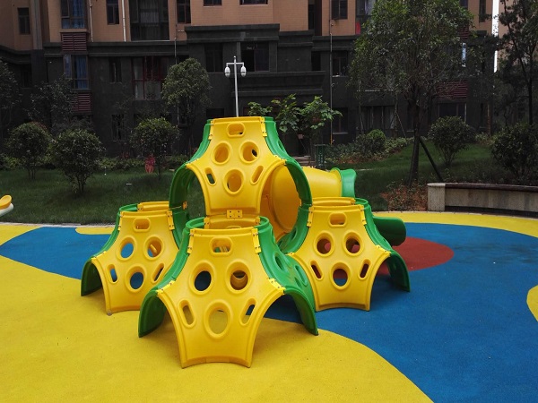 長沙飛友康體設(shè)備有限公司,銷售湖南戶外健身器材,小區(qū)健身器材,長沙兒童游樂設(shè)施,長沙滑滑梯