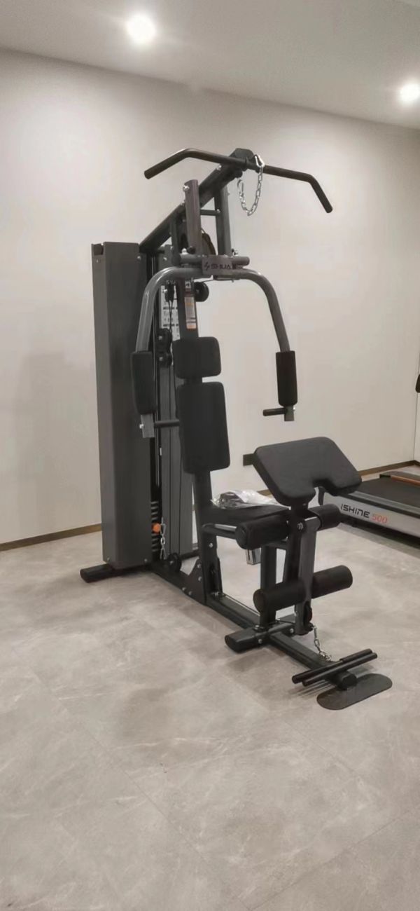 小區健身器材，兒童游樂設施，epdm橡膠地面，幼兒園桌椅，硅pu球場